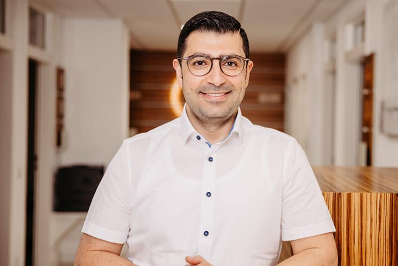 Dr. Med. Mohamed Al-asad - Praxis Hauptstraße Ein starkes Team: Ihr Orthopäde Linz